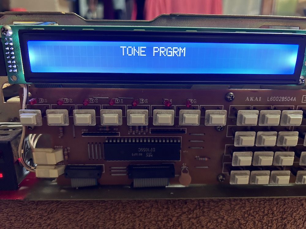 AKAI S900 SCREEN 08